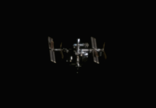 Raumstation am Morgenhimmel