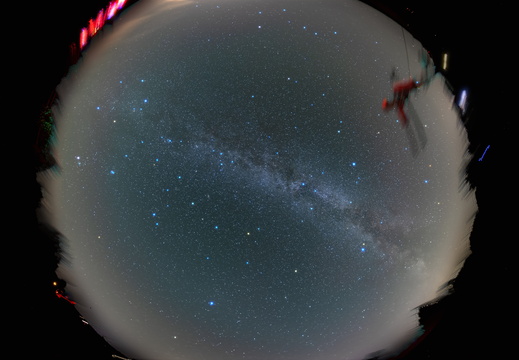 Zodiakallichtband über dem HTT