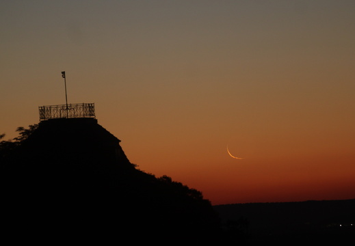 Schmale Mondischel, ca.32 Stunden vor Neumond!